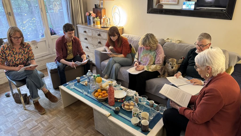 Thumbnail of http://Lecture%20de%20«%20Célébration%20!%20»%20la%20comédie%20de%20Boulevard%20pour%20les%2080%20ans%20de%20la%20Sécurité%20sociale