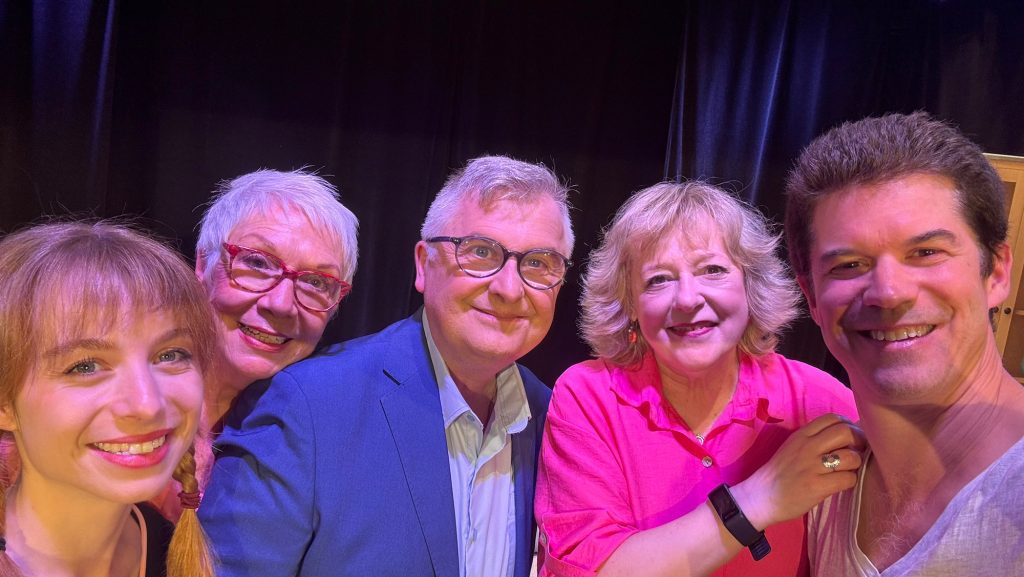 Thumbnail of http://Générale%20de%20Célébration%20à%20la%20mairie%20du%20IXéme